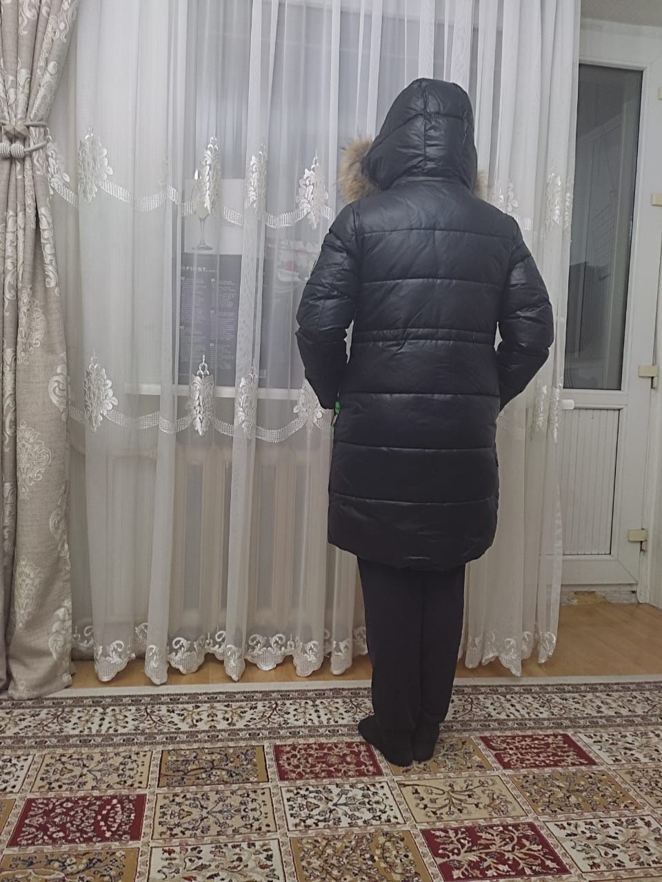 Теплая зимняя куртка