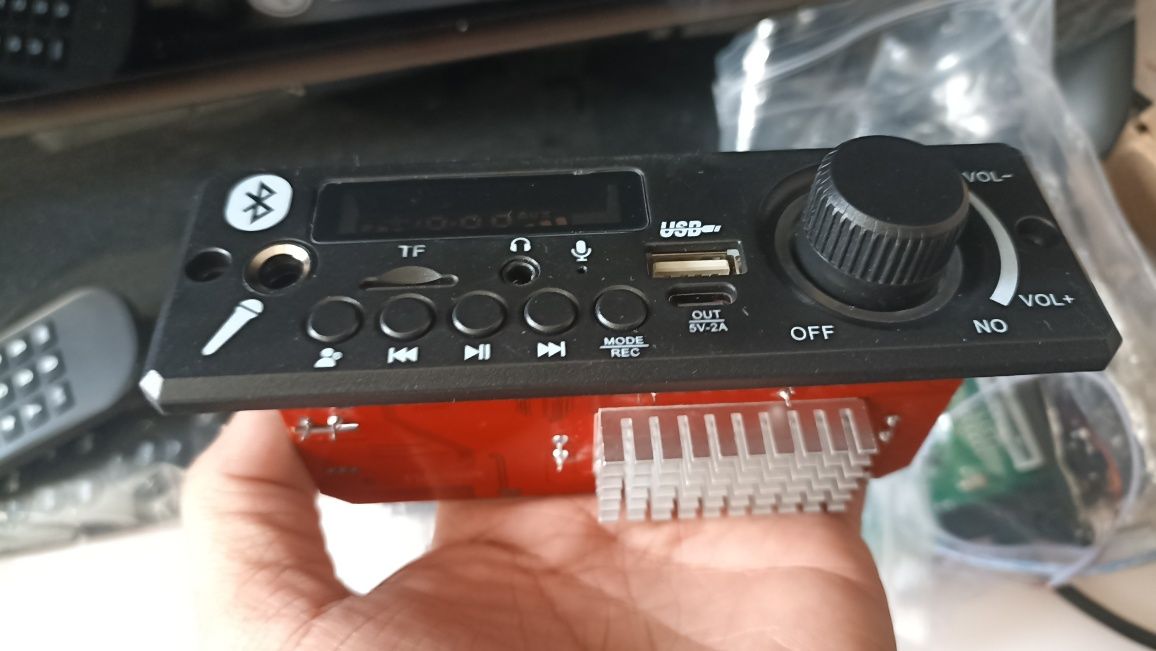 Sinilink XY-Y100H блютуз-usb-aux услитель звука