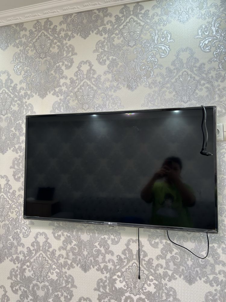 Продается телевизор