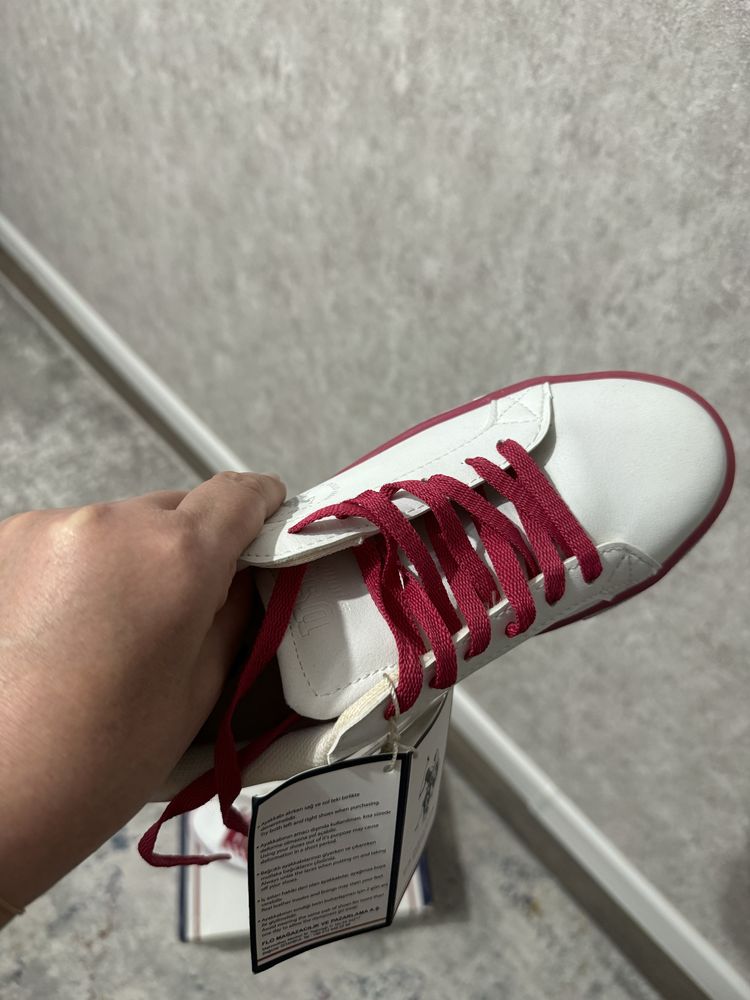 Продам женские кеды Polo оригинал, 37 размер