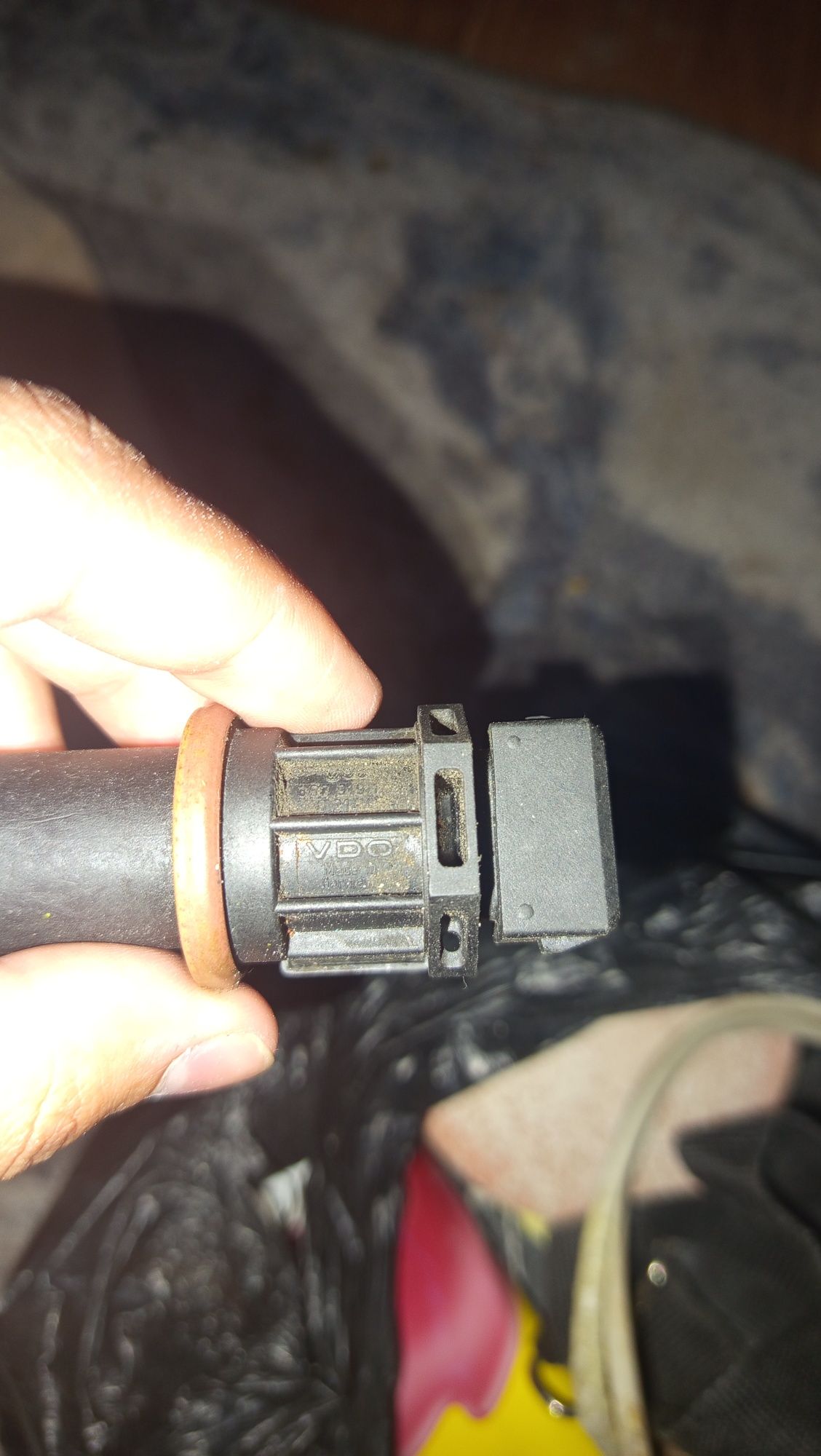 Датчик скорости гольф 3 1.6