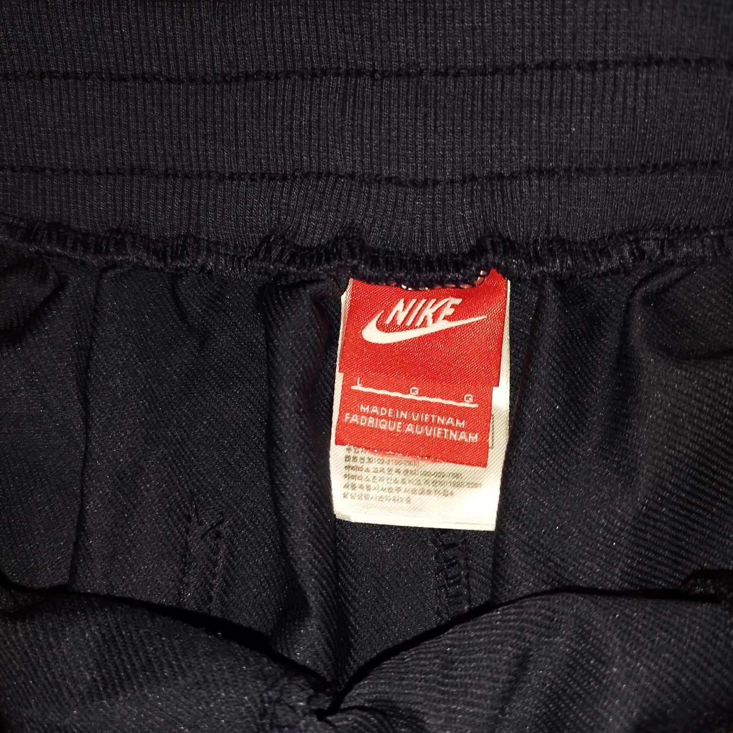 Новые темно-синие шорты Nike