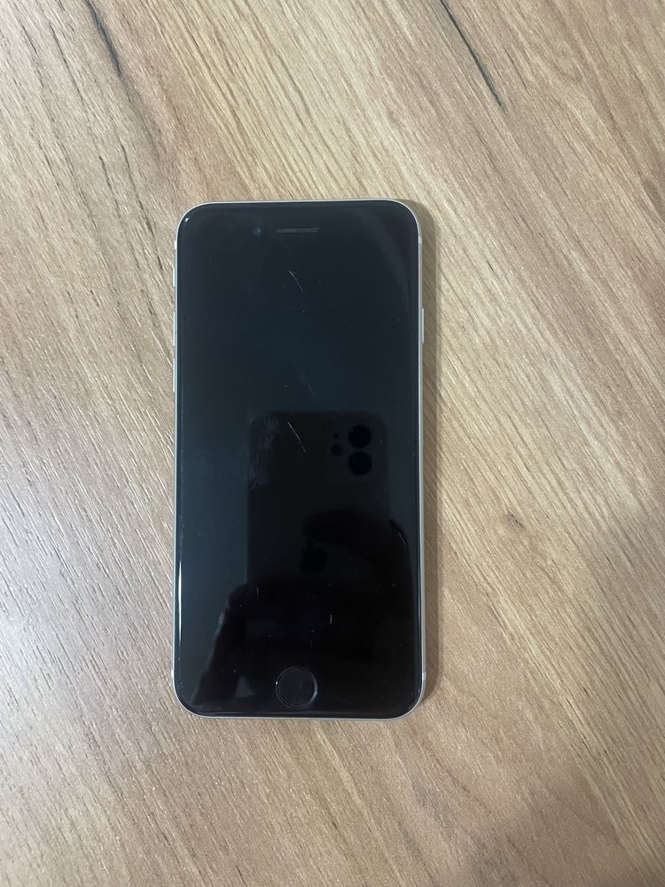 Iphone SE  2020