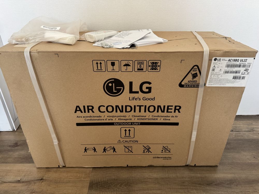 Кондиционер LG ARTCOOL Mirror AC18BK