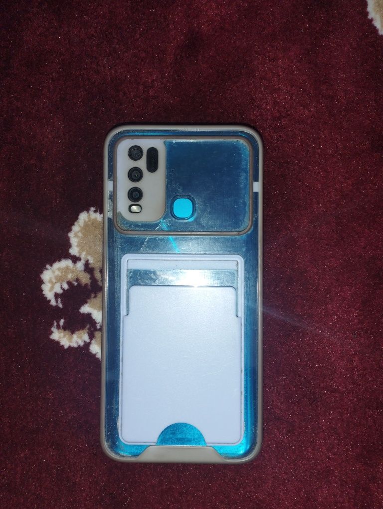Vivo 1938 в хорошем качестве зарядка на долго хватает