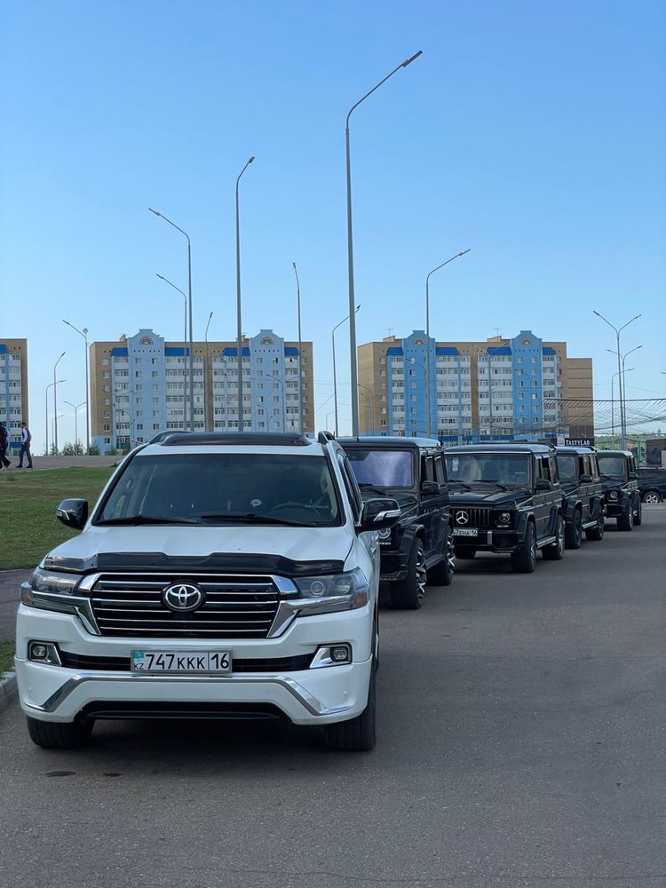 Лимузины Прокат Аренда авто Выписка Роддом Свадьба Кортеж