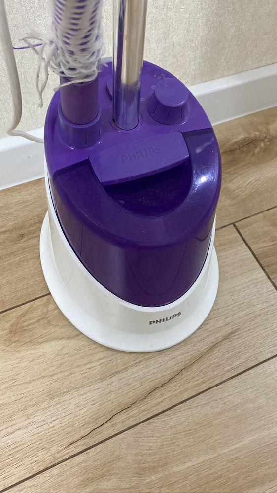 Продам отпариватель Philips