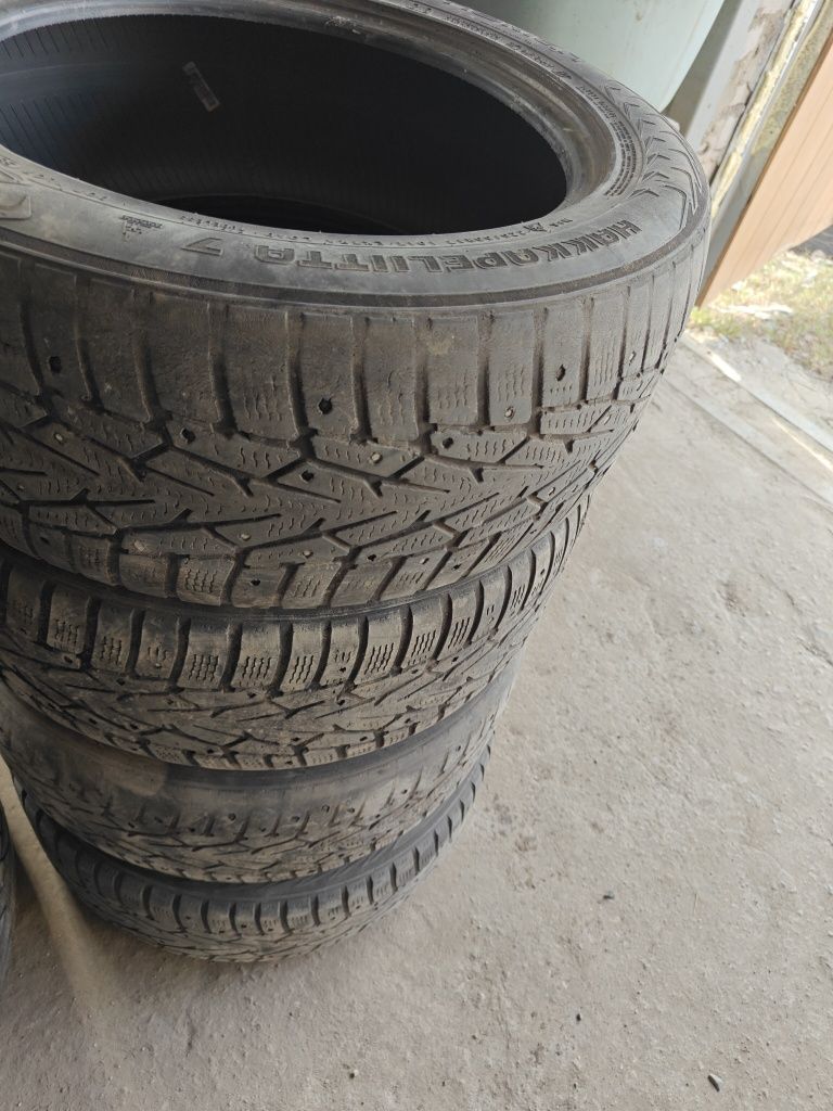 R17 225 /55 Комплект резины