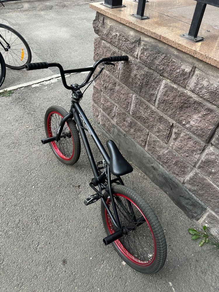 Продам велосипед BmX 20