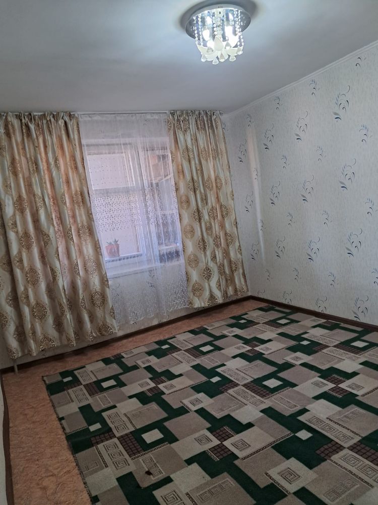 Үй сатылады 5 этаж 3 бөлме