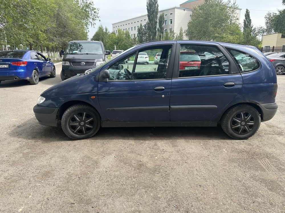 Рено меган ценик