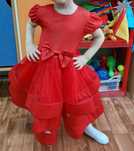 Нарядное платье на девочку 4-5лет