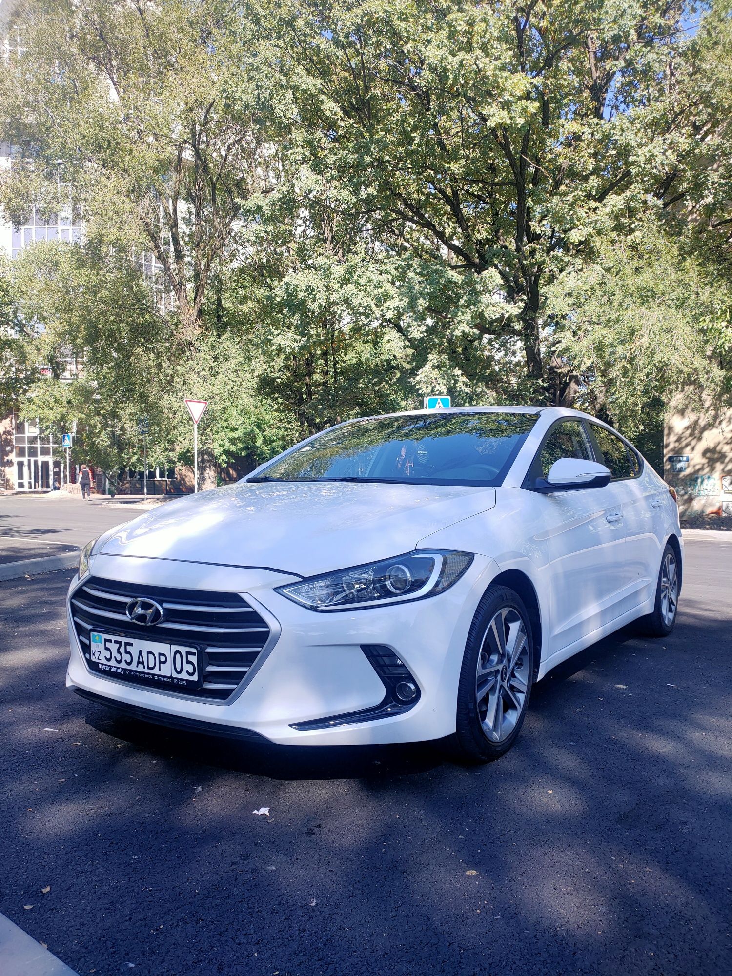 Авто прокат автомобилей Аренда Алматы