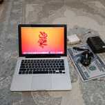 Мощный MacBook Pro 13/SSD-240GB/ОЗУ-4GB/Core i5_2.40GHz/В идеале!