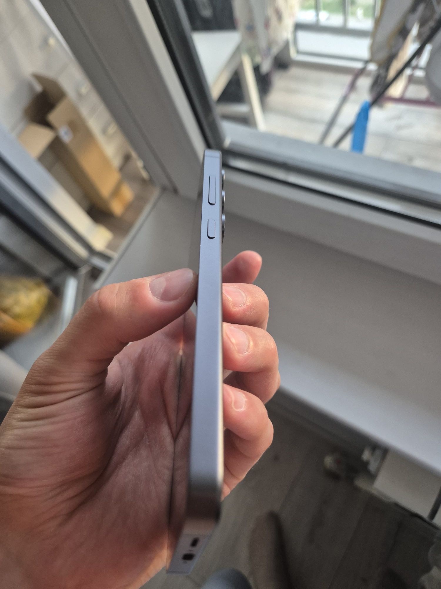 Samsung s24 Fe состояние идеальное