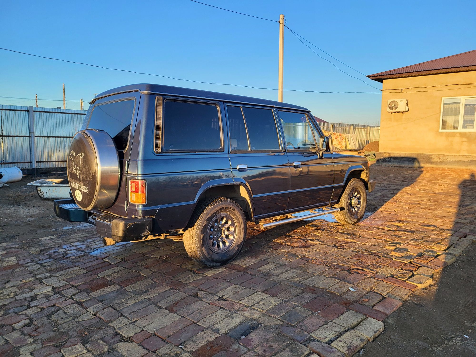 Hyundai Galloper