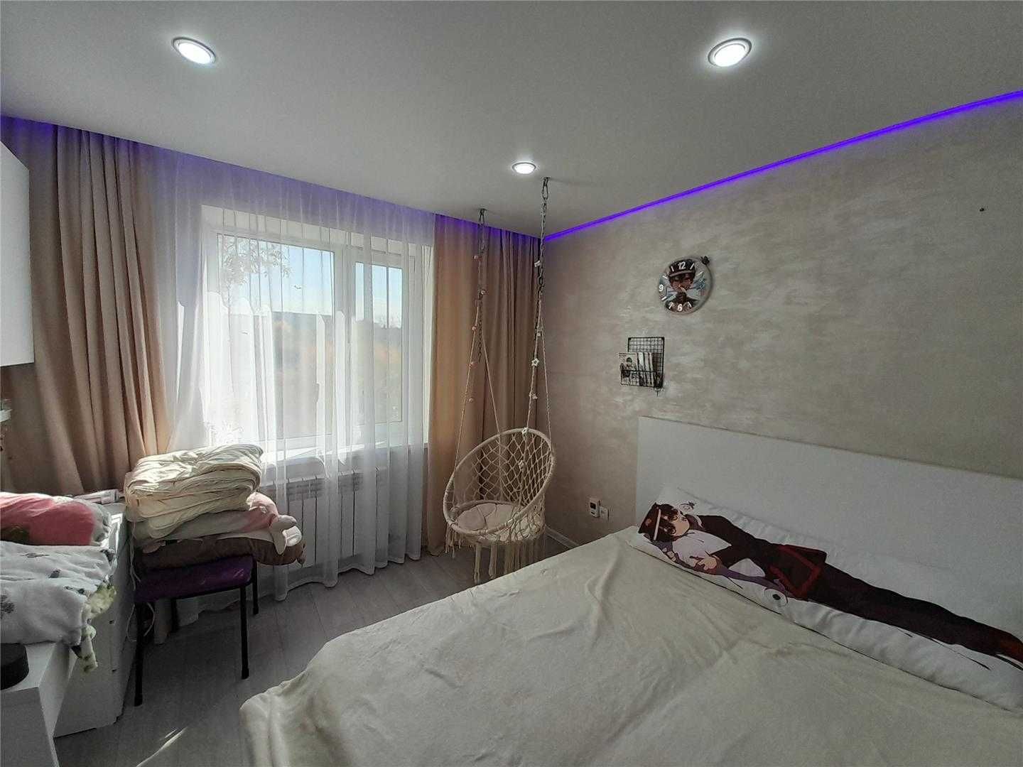 Продам или обмен на 3 комн 
2 комн улучшенную квартиру