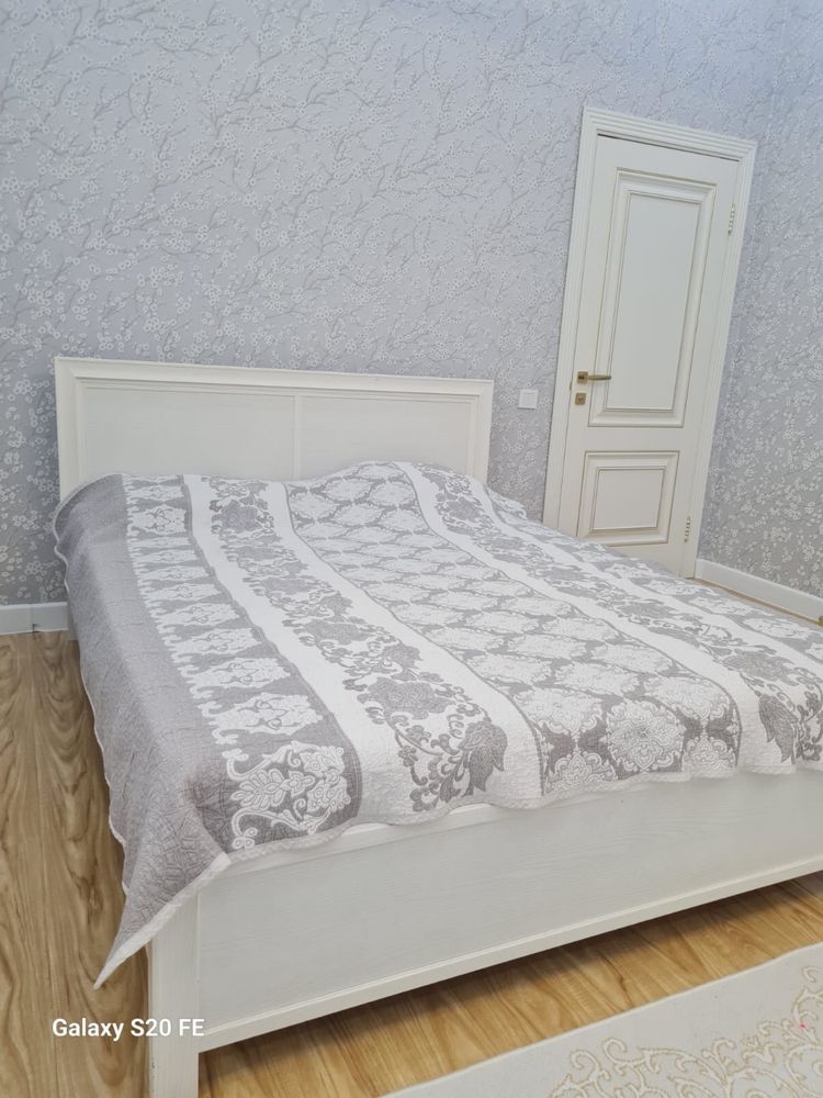 Спальный гарнитур, состояние отличное, производство Россия