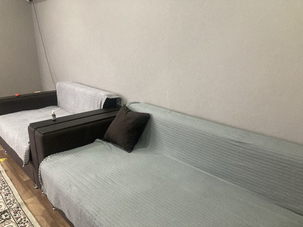 Срочно продам диван 3+2