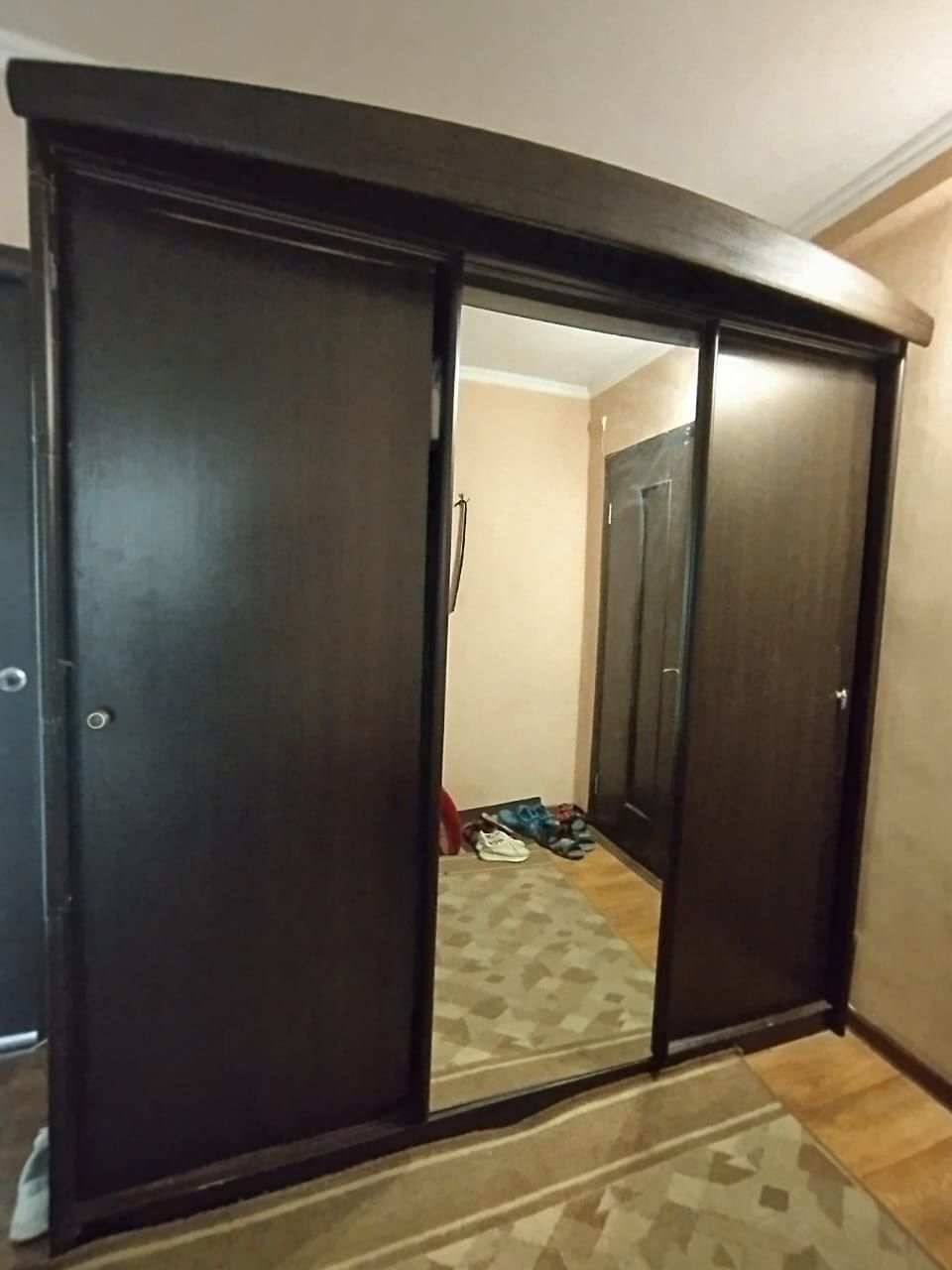 Шкаф Купе для прихожей и спальни.