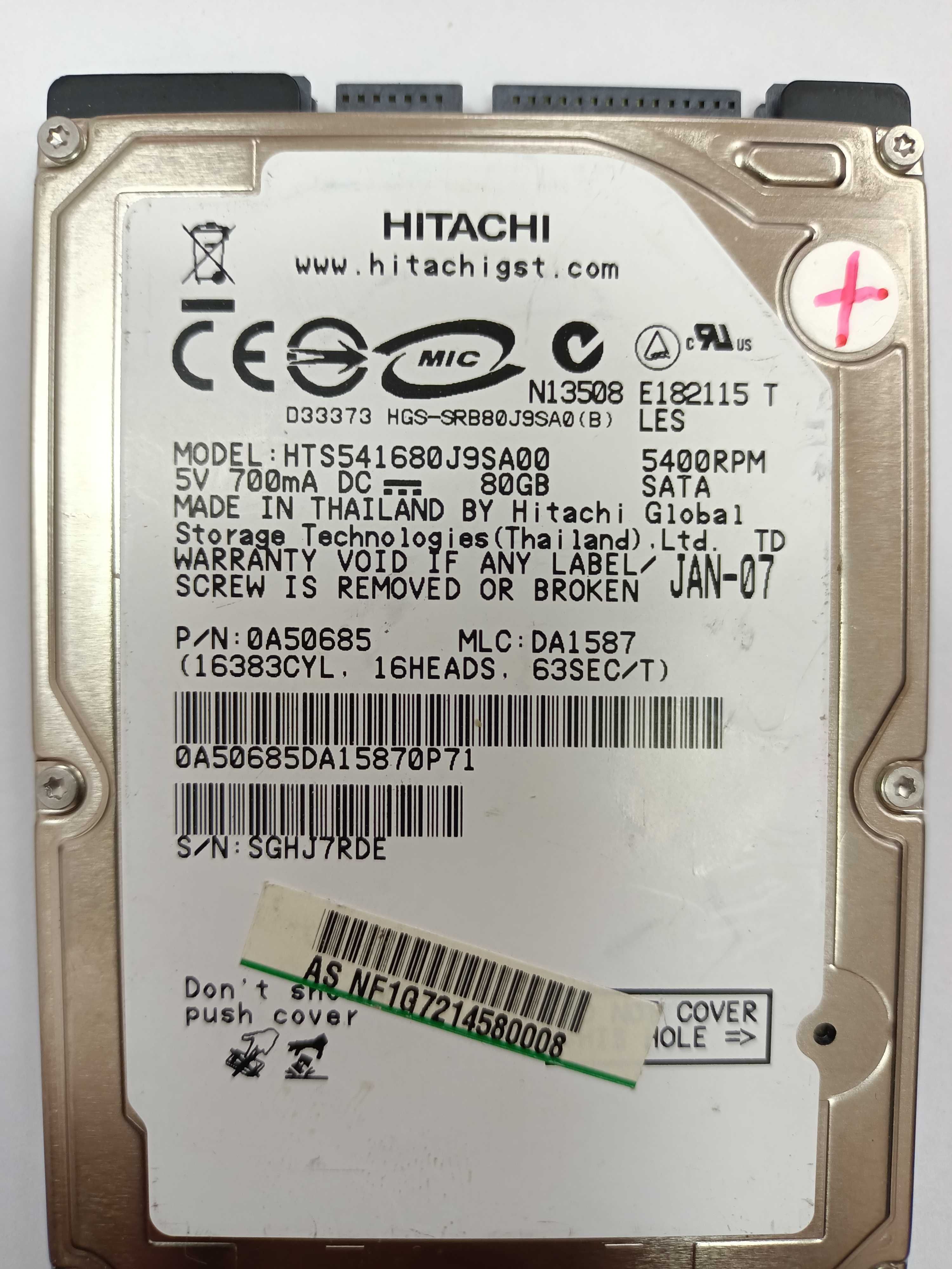 Жёсткий диск "Hitachi" для ноутбука. 2.5 дюймовый. 80Гб.
