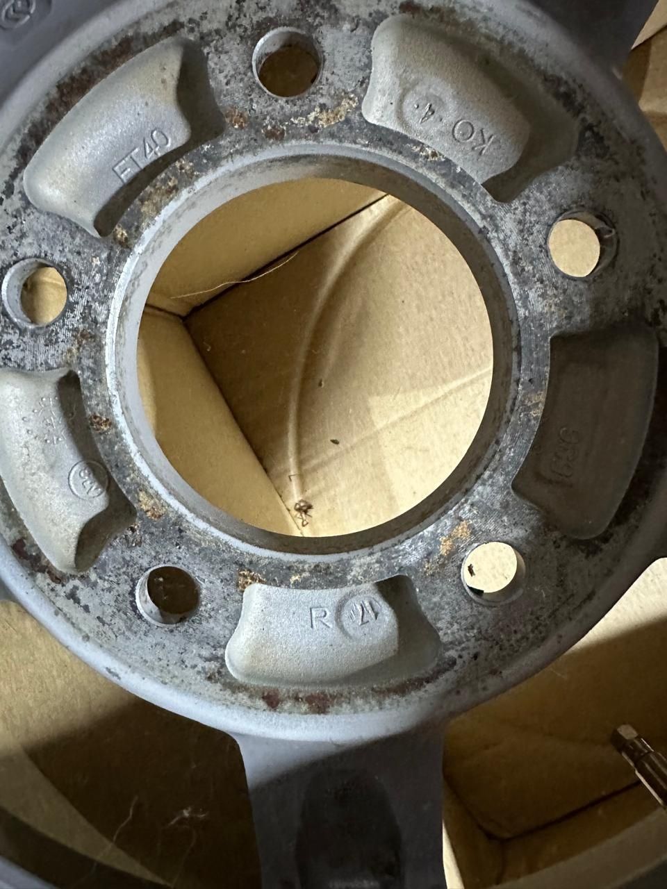 Продам диски на R-15