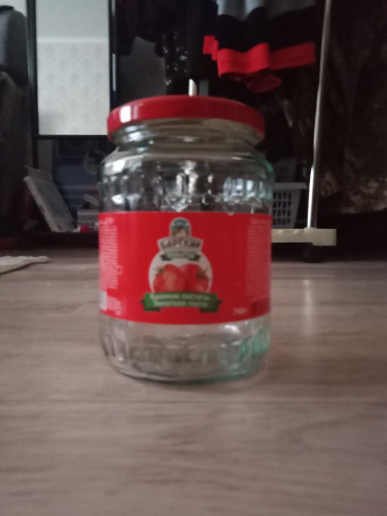 Банки 11штук целые