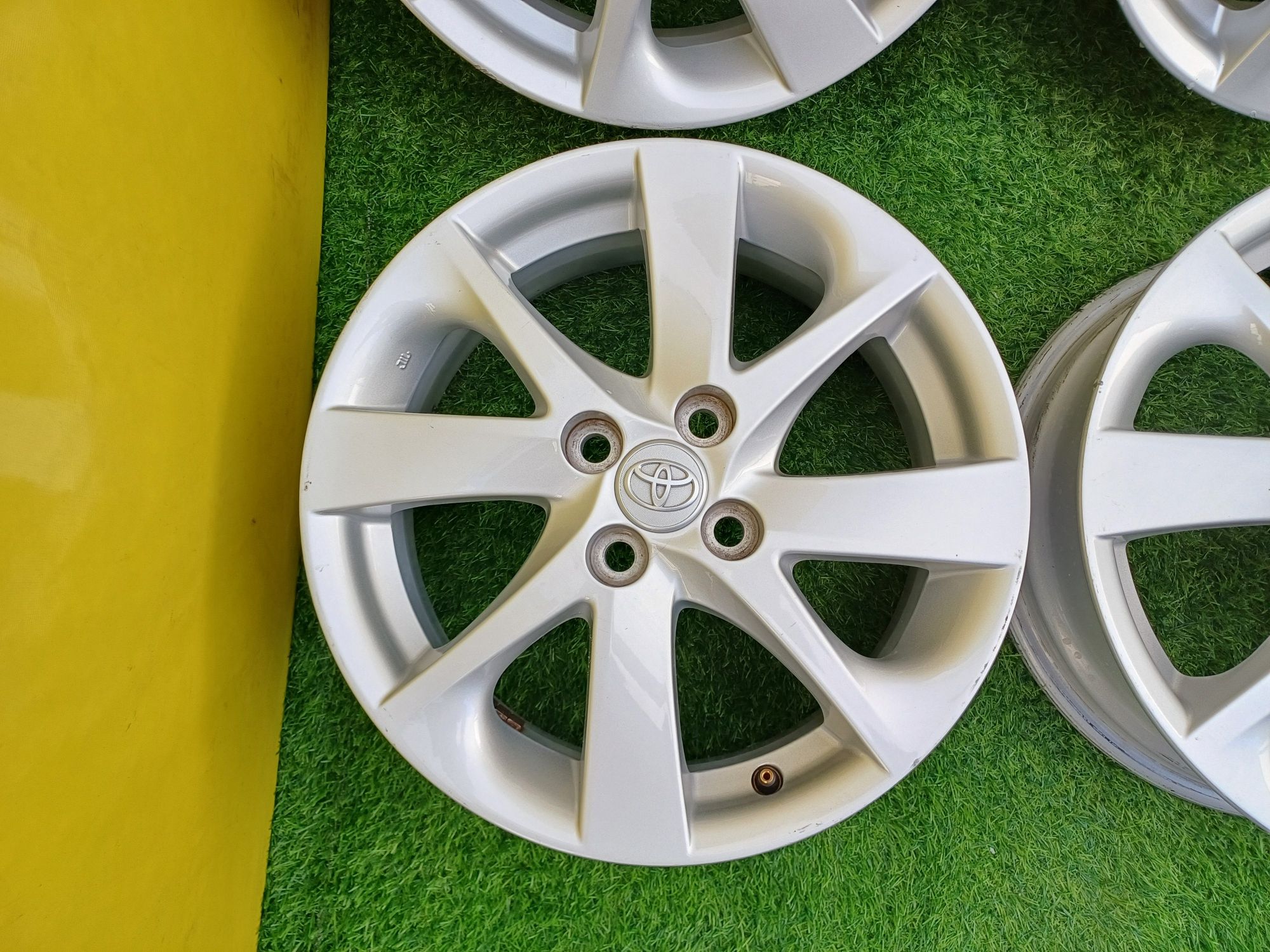 Диски R16 4×100 на Toyota и другие