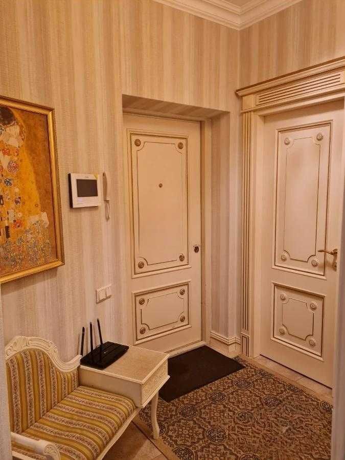Квартира 5 комнатная в ЖК Жастар Маг, пересечение Шевченко Муканова