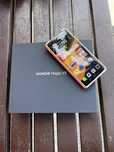 Honor magic v3 gold