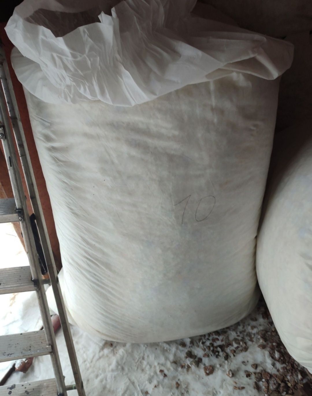 Продам поролоновую крошку