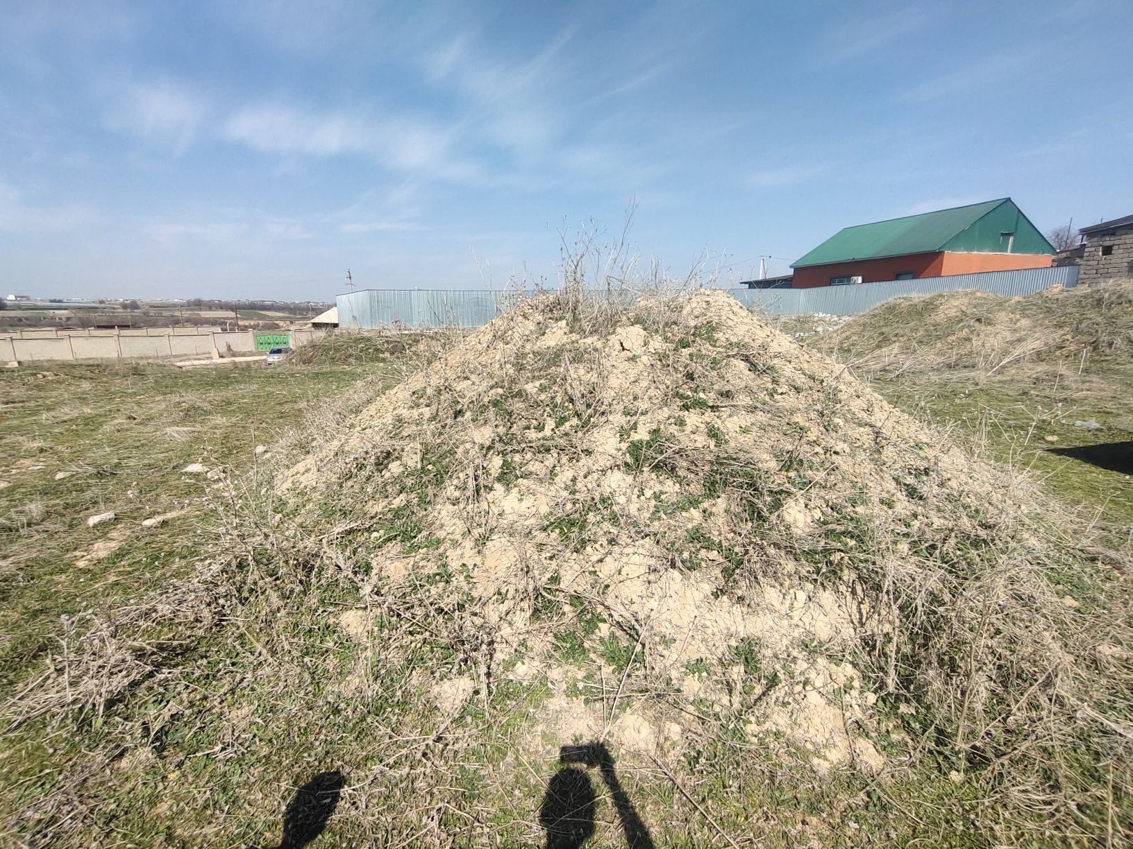 Продаётся участок в курорте Сарыагаш(посёлок Коктерек)