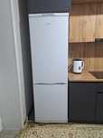 Холодильник Indesit ES 18 белый
