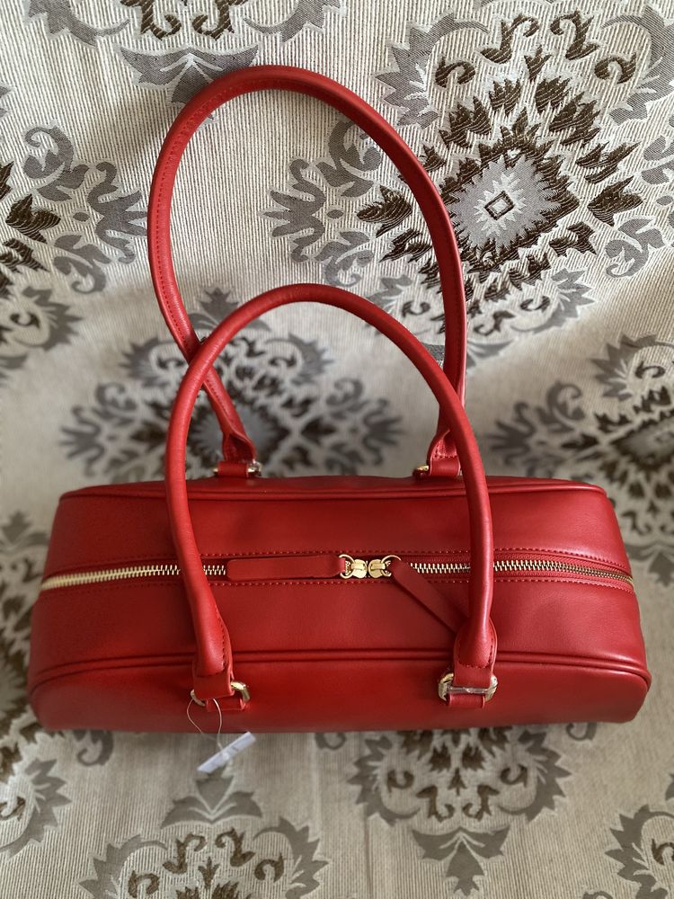 Продам сумку совсем новая.