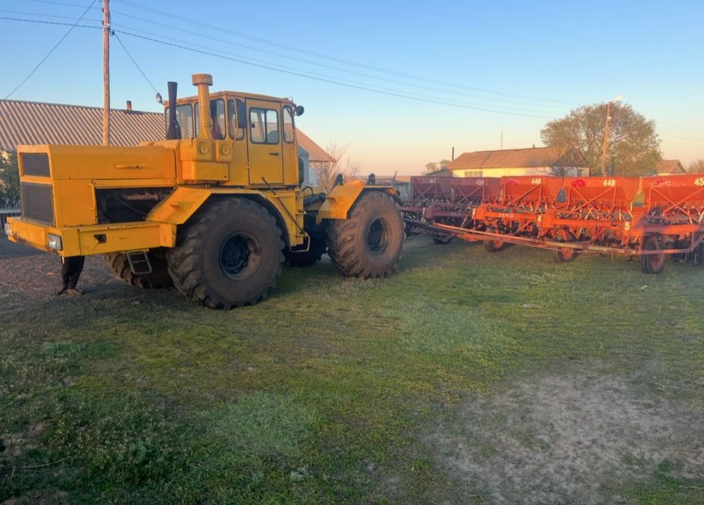 Продам К 701 Кировец