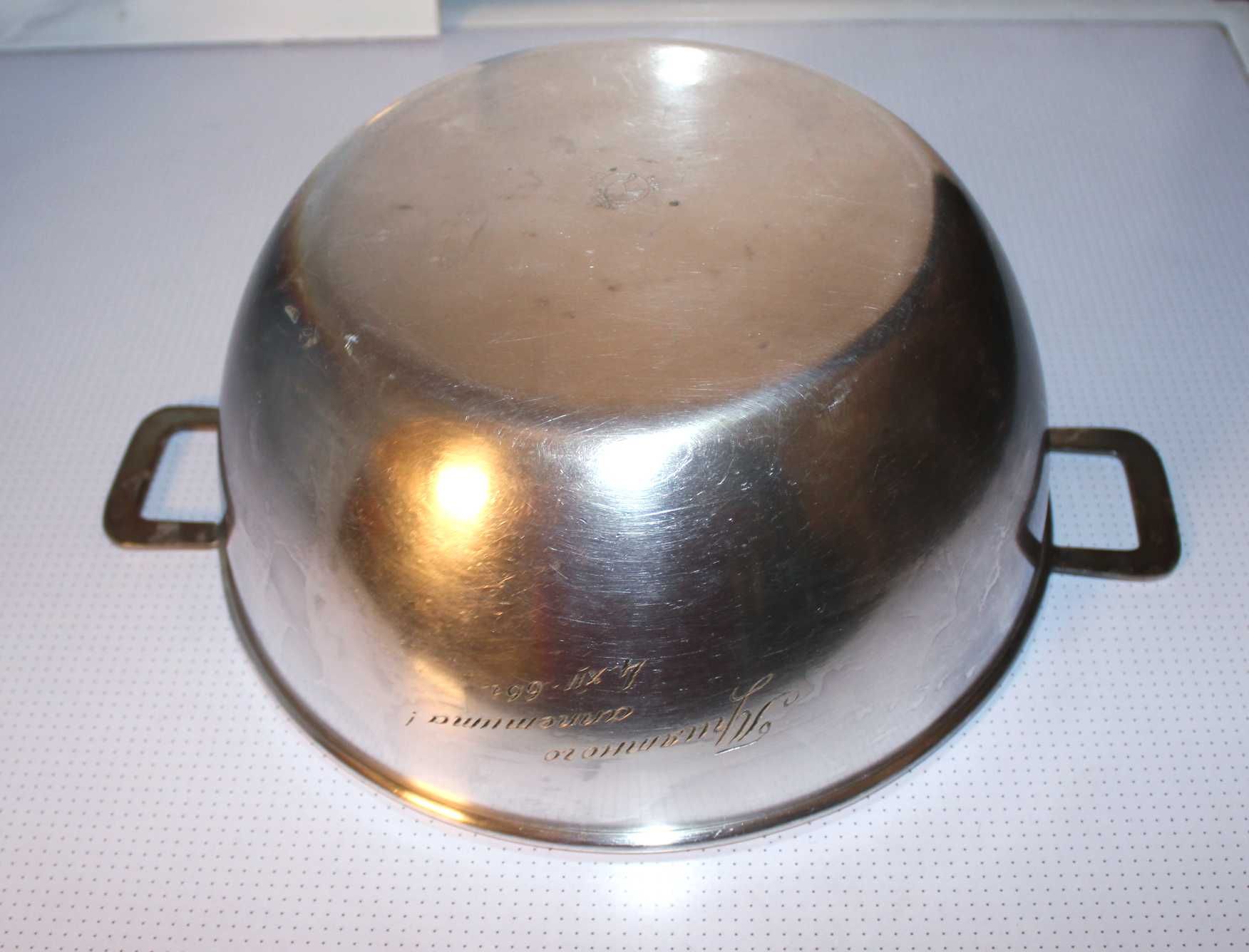 Супница с крышкой мельхиоровая советская