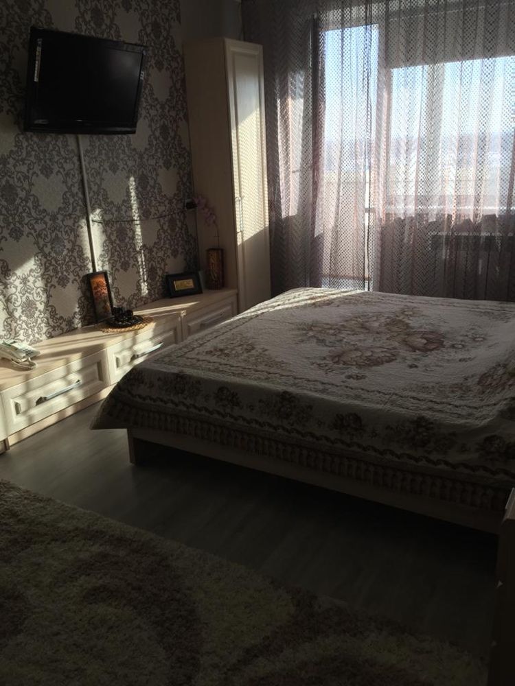 Посуточно и по часам сдается однокомнатная квартира от 12000т.