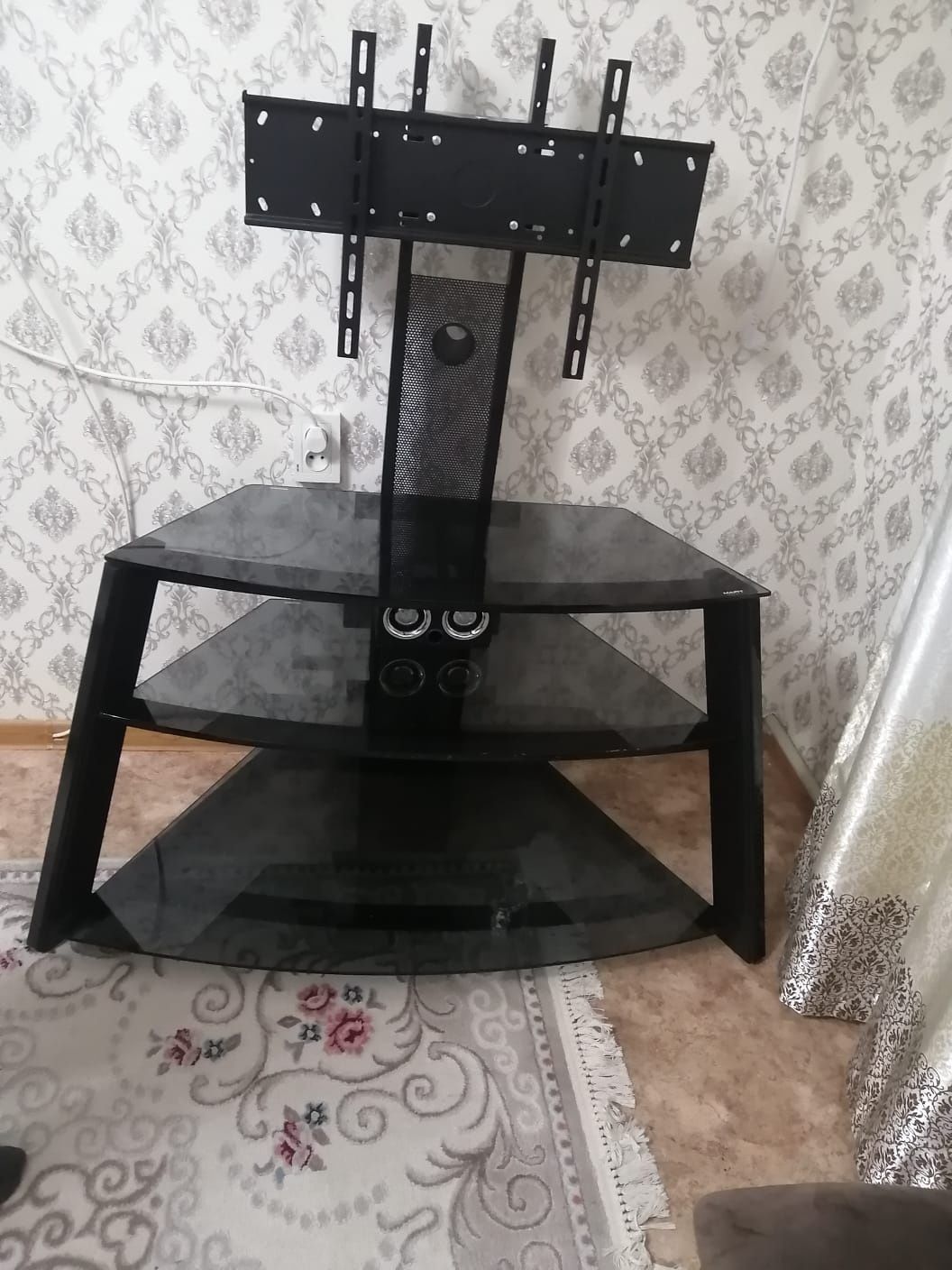 Продам подставку под телевизор