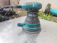 Эксцентриковая шлифмашина Makita BO 5030