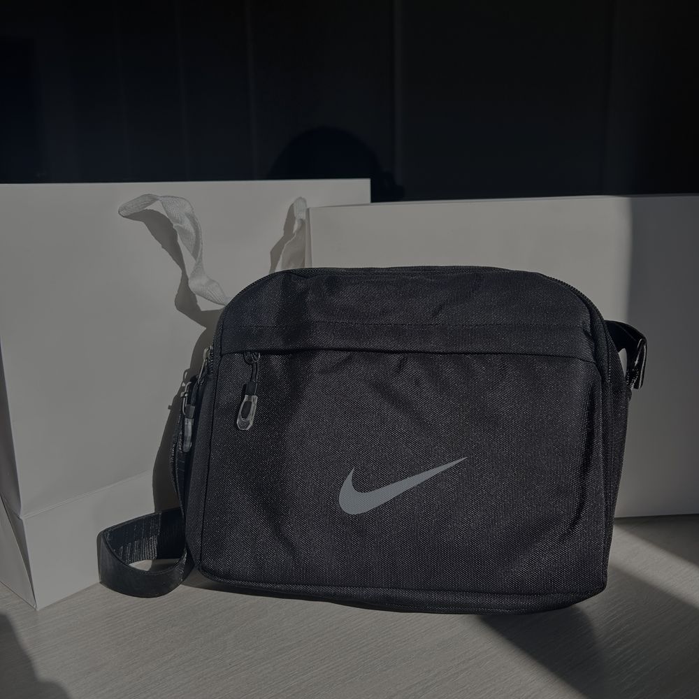 Барсетка nike lacoste идеал новый