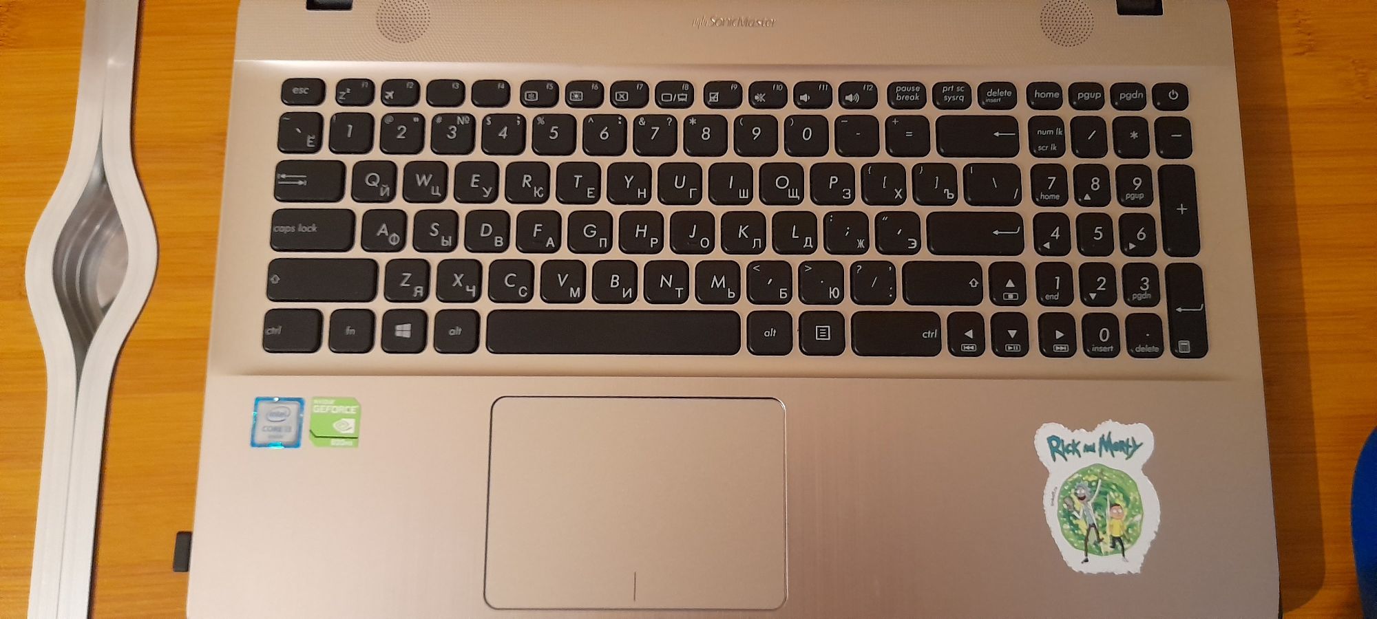 Продам ноутбук ASUS