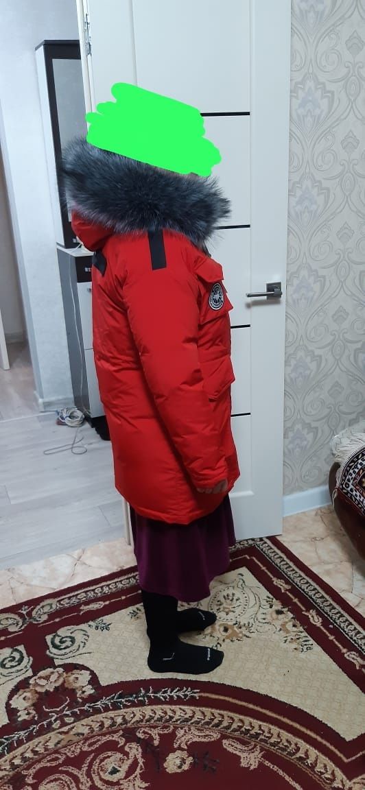 Продаю новую женскую зимнюю куртку