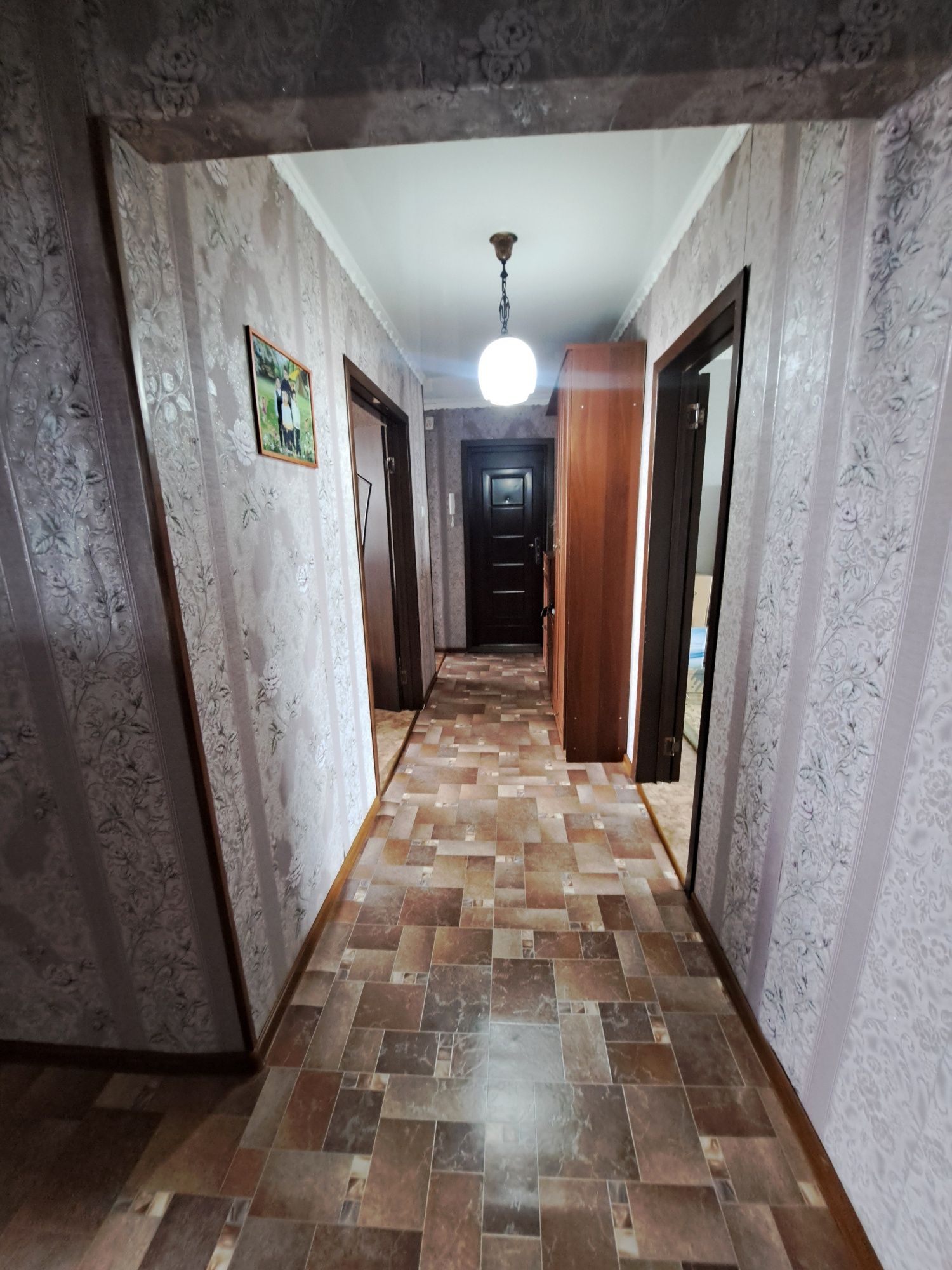 Продаём 4х комнатную квартиру УП на 8ом м-не