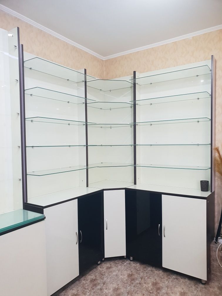 Мебель классная для магазина