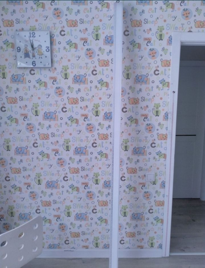 Продам потолочные гардины с поворотами и ободком