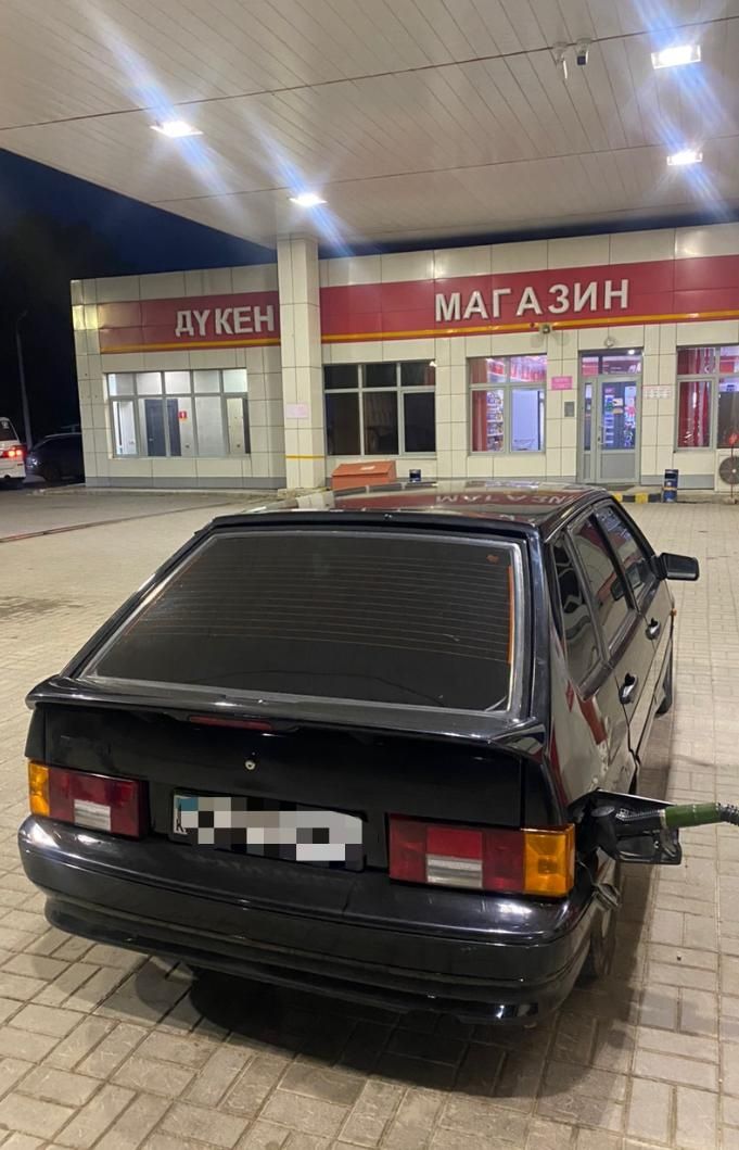 Продам машину ваз 2114