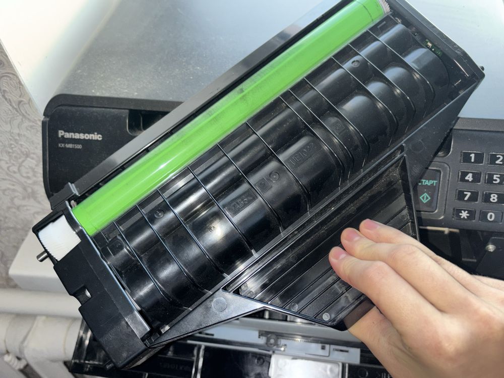Принтер Panasonic KX-MB1500 с функцией копира и сканера