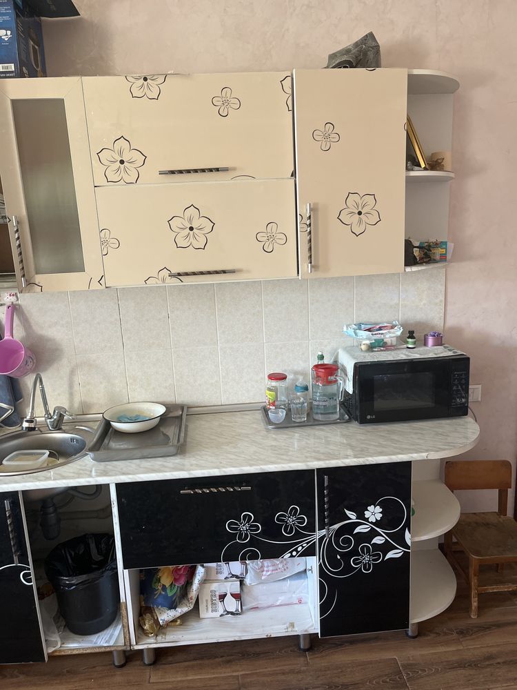 Продам кухонний гарнитур