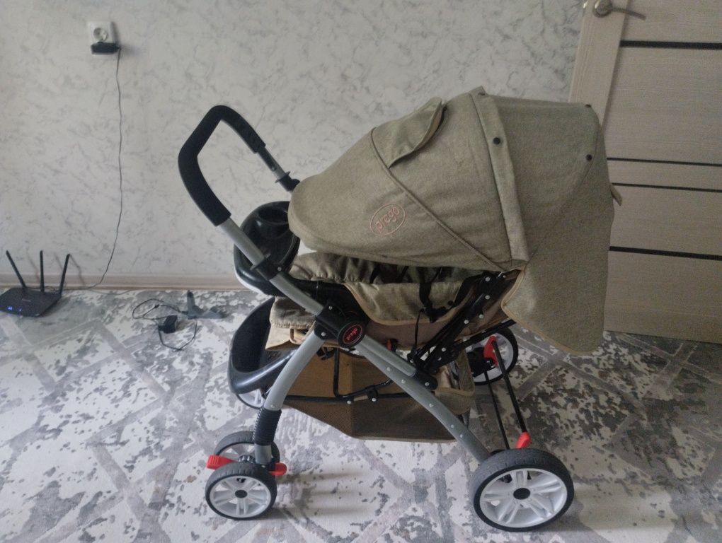 Продам коляску,, Prego"