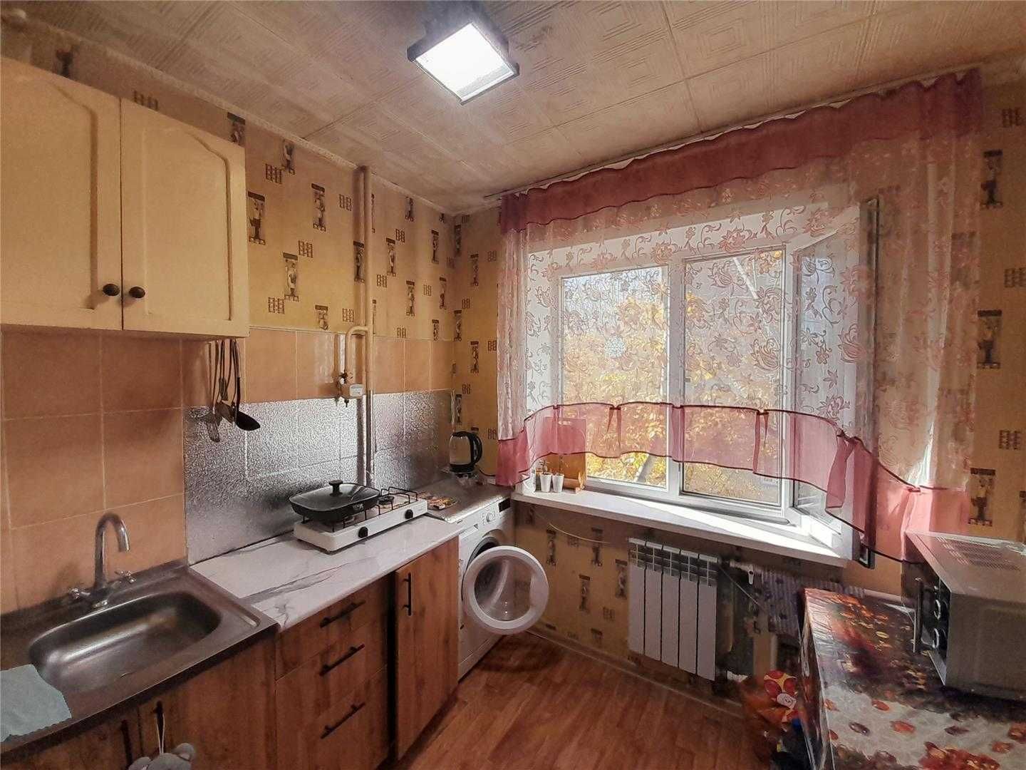 Продам 3х комнатную квартиру на 3 микрорайоне по пр. Металлургов